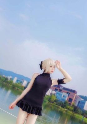 少妇羞涩呻吟乳沟偷拍视频_高清完整无删减高清视频播放